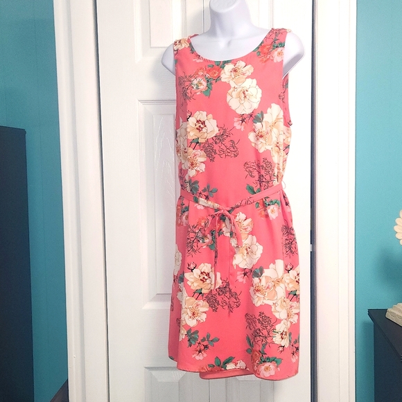 Women's Staccato Dress Pink Floral Medium - Picture 3 of 9